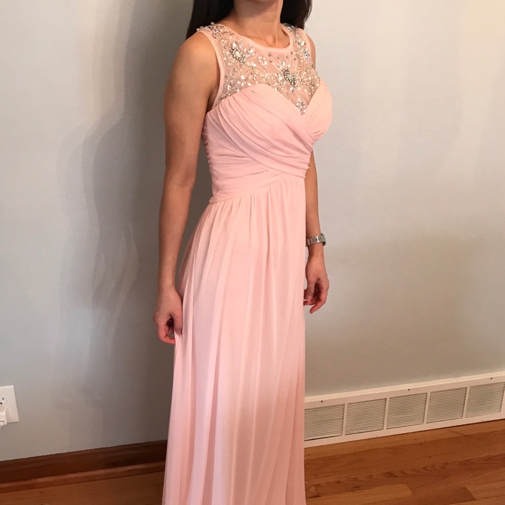 Light pink gown for prom or wedding - Picture 4 of 4